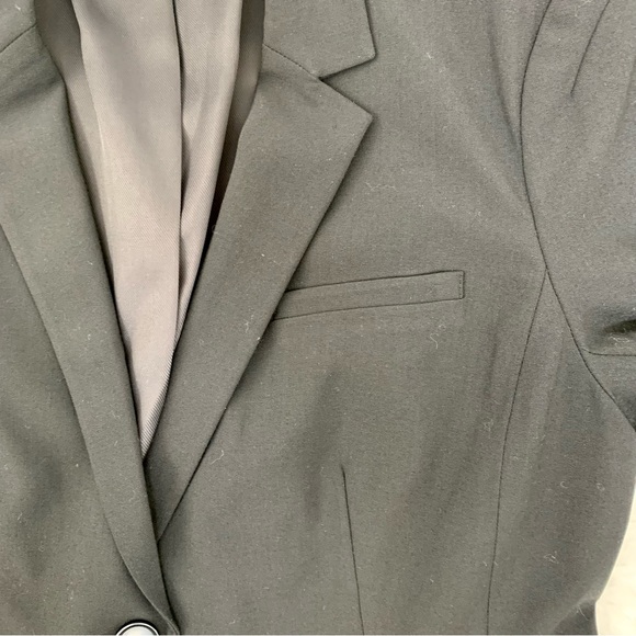 Gap Two Button Black Blazer - Picture 8 of 16